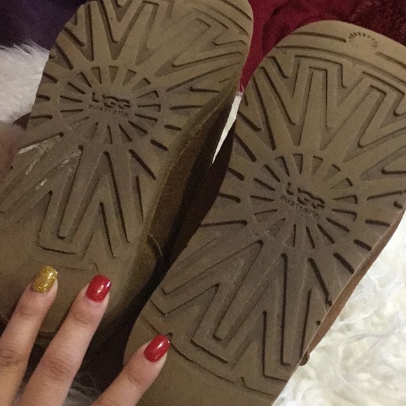 Ugg Bailey button OPEN TO ALL OFFERS - Picture 7 of 7